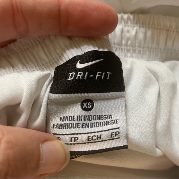 2 pairs Womens LSU Nike Dri-Fit Shorts XS - Picture 9 of 9